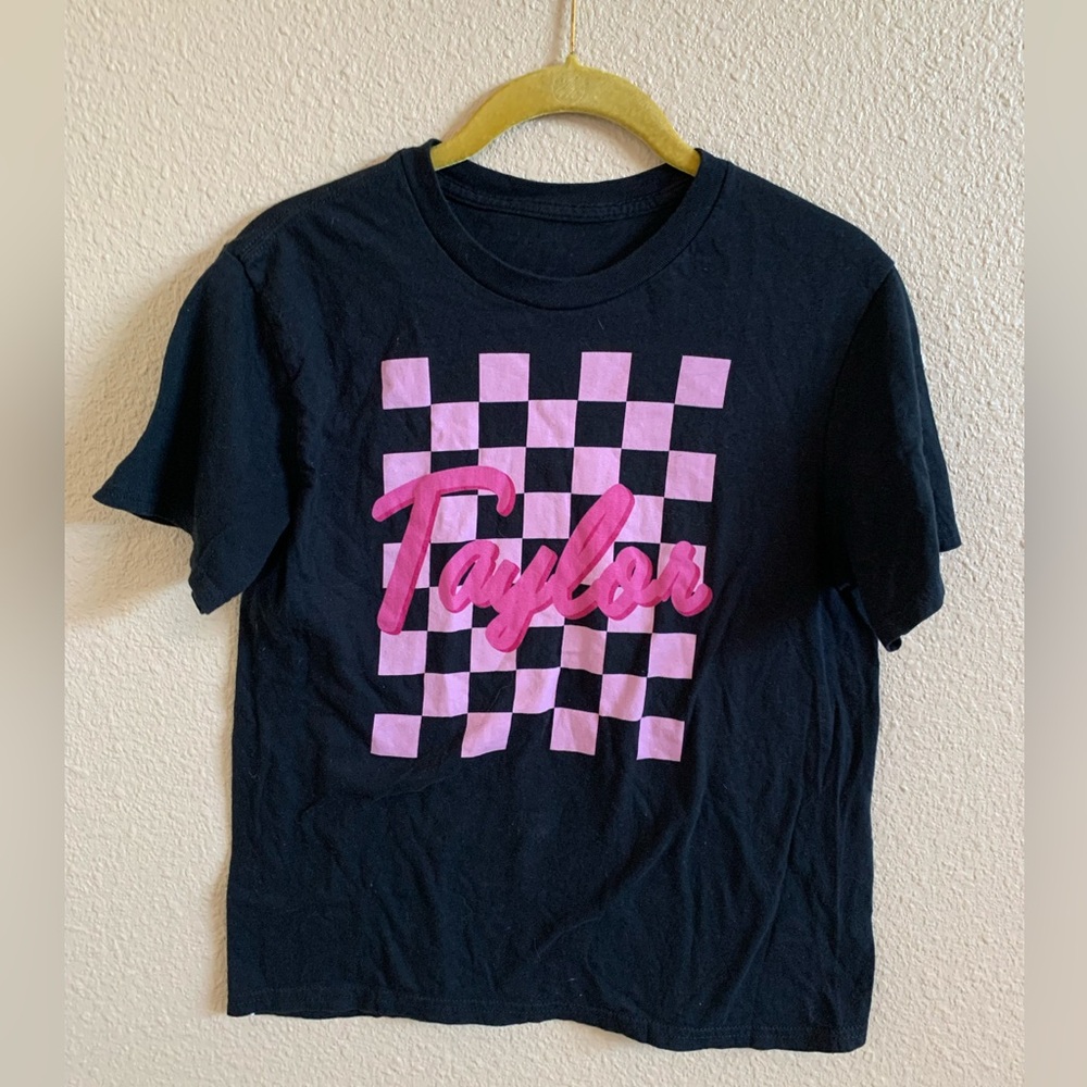 TAYLOR T-Shirt 🌴